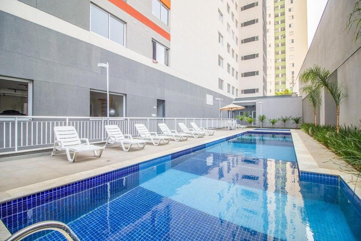 Espacoso C/piscina - Metro Bras Apartment Sao Paulo